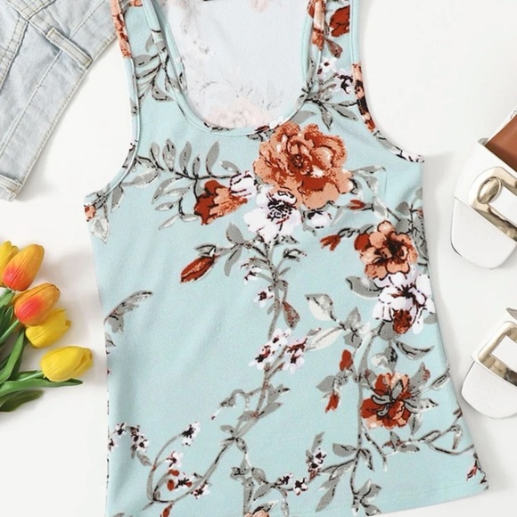 New Woman’s Spring Summer Boho Mint Blue Floral Print Racerback Casual Tank Top - Picture 2 of 11